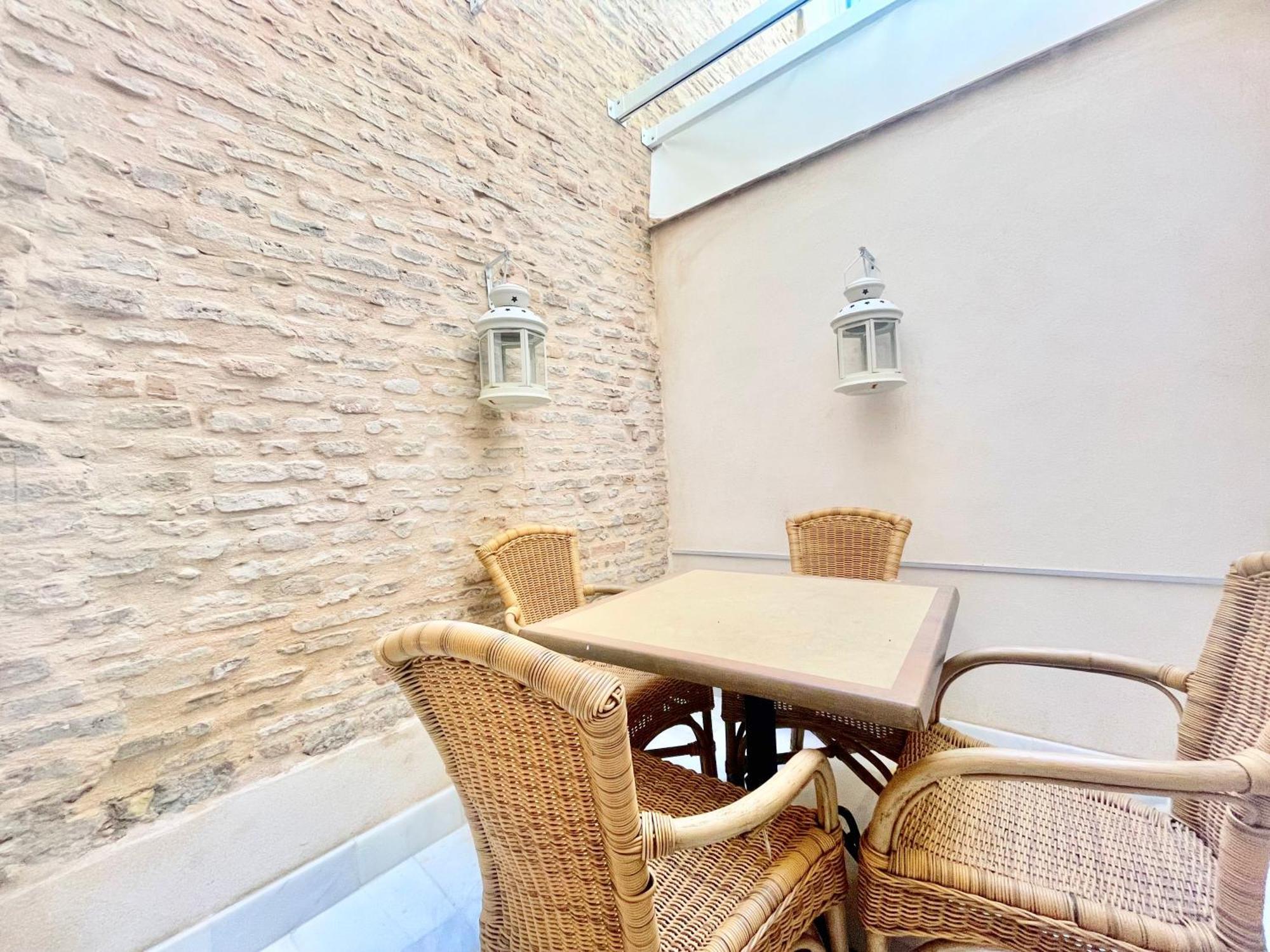 Click Triana - Patio Privado Leilighet Sevilla Eksteriør bilde